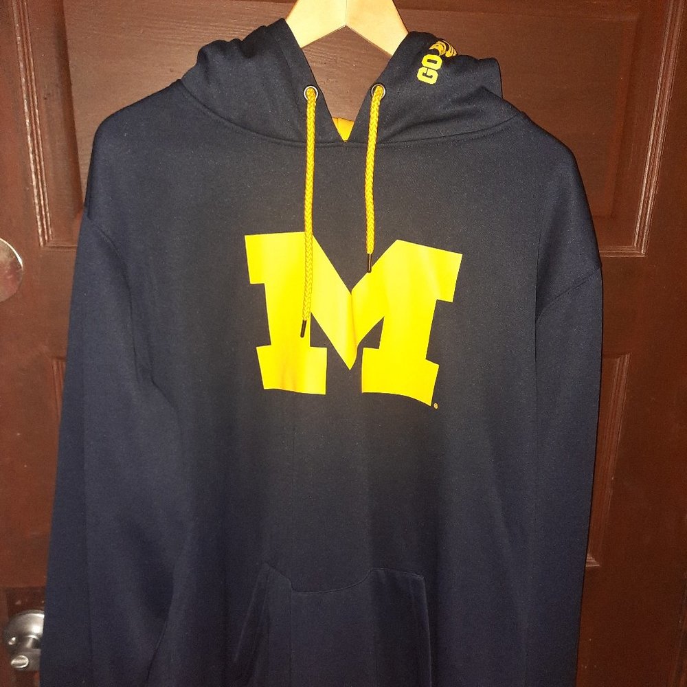 Unisex Michigan Wolverines Hoodie XXL